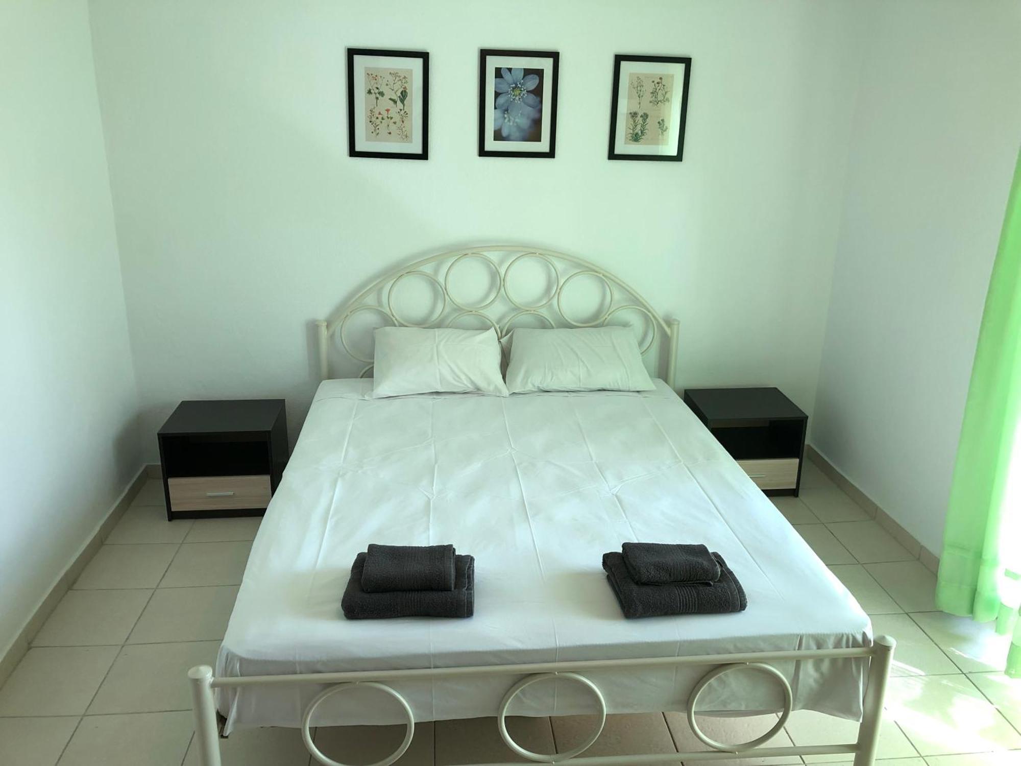 Irida Apartments Nea Skioni Værelse billede